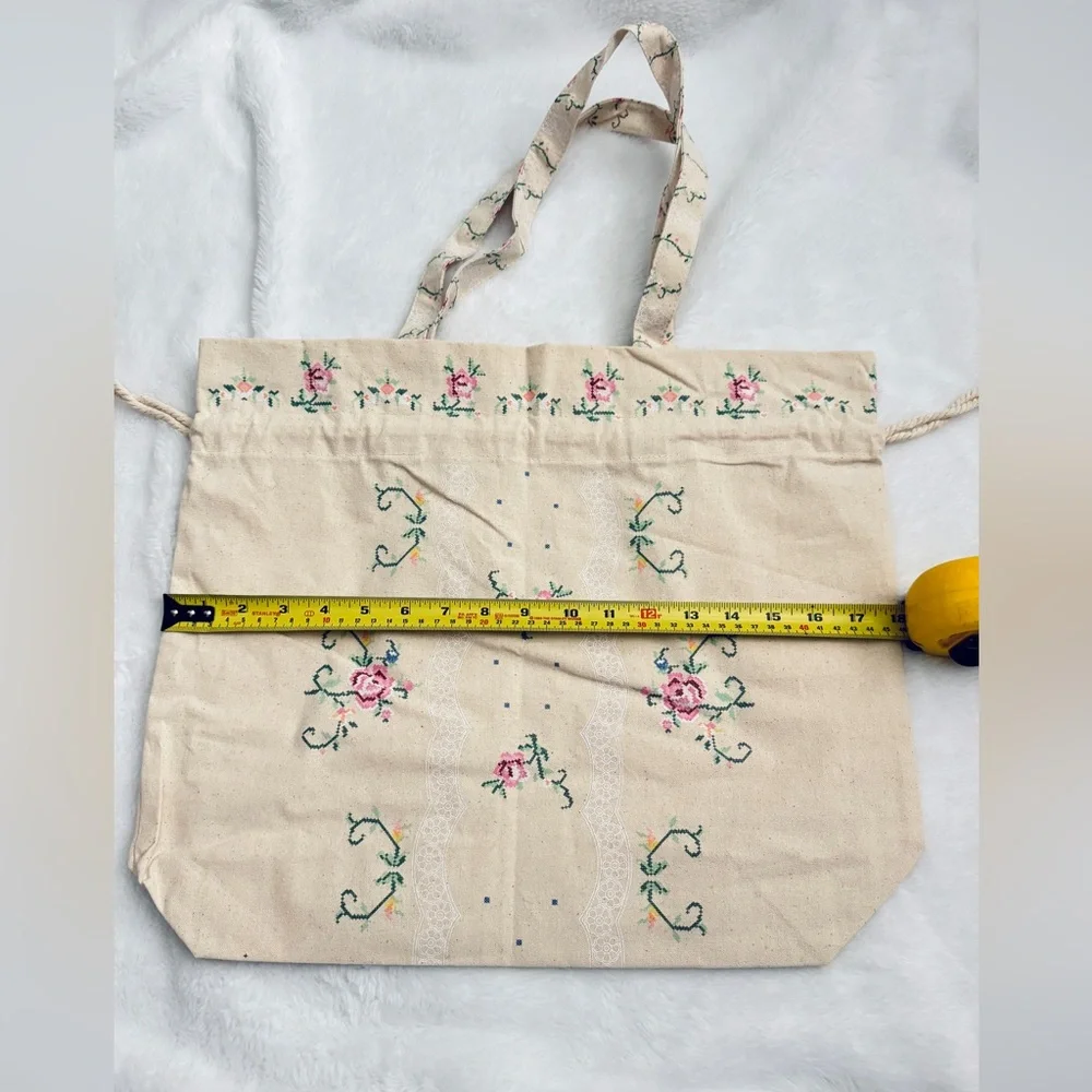 Sezane x Sea NY limited edition tote bag - Picture 8 of 11